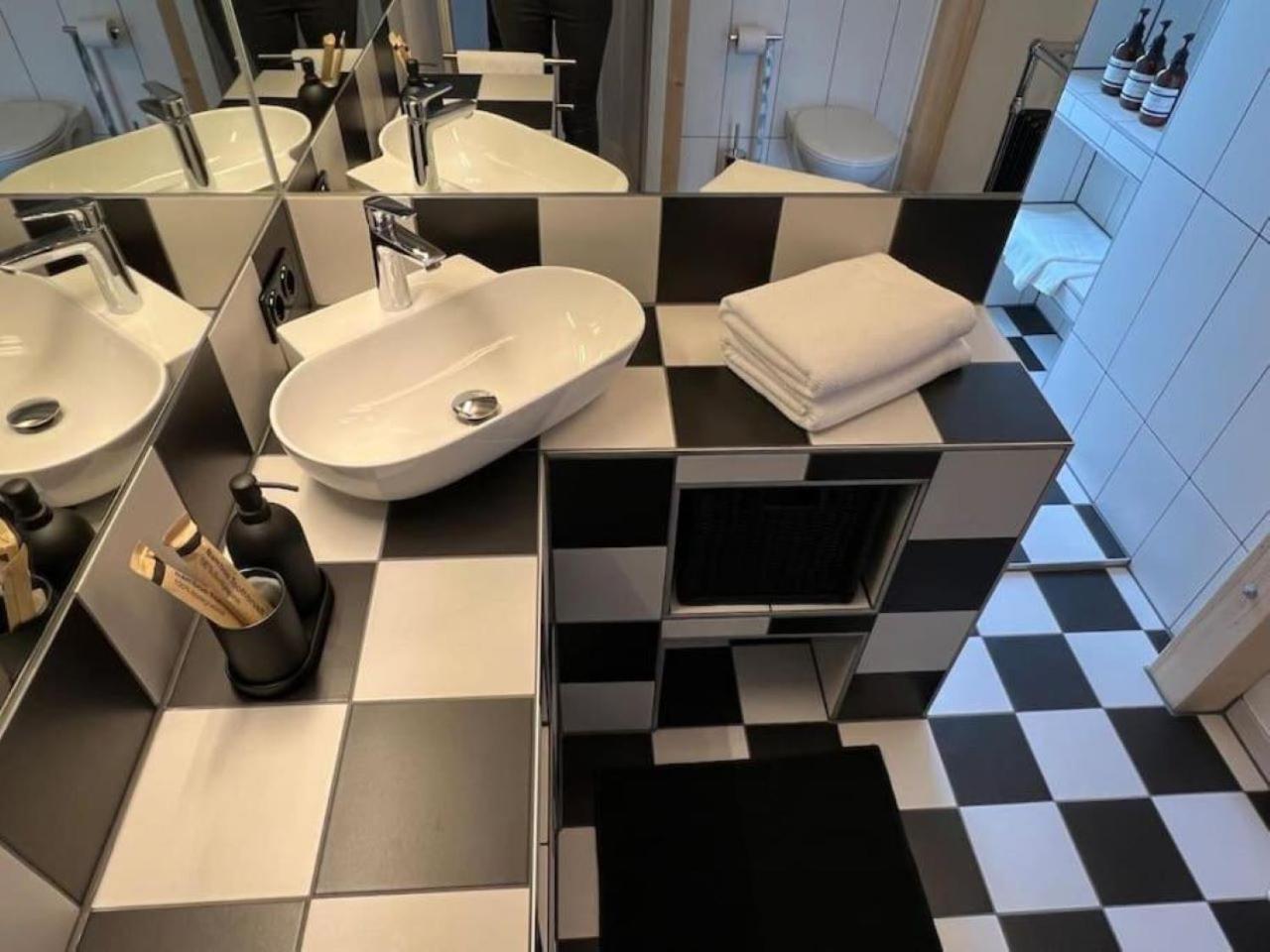 Citynah, Ideal Fuer Businessreisen, Familienfreundlich - City Apartment - Top Ausstattung Nuremberg Bagian luar foto